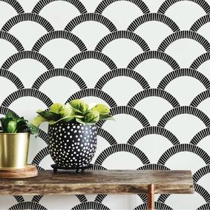Tempaper Black & Cream Mosaic Scallop Peel and Stick Wallpaper - 3 Rolls